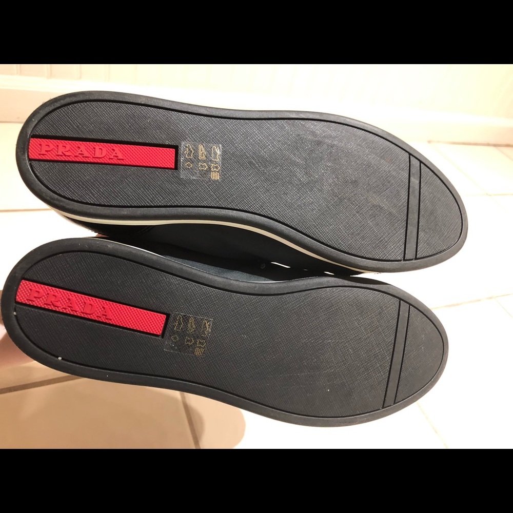 Prada Women's Black sneakers - Picture 5 of 5